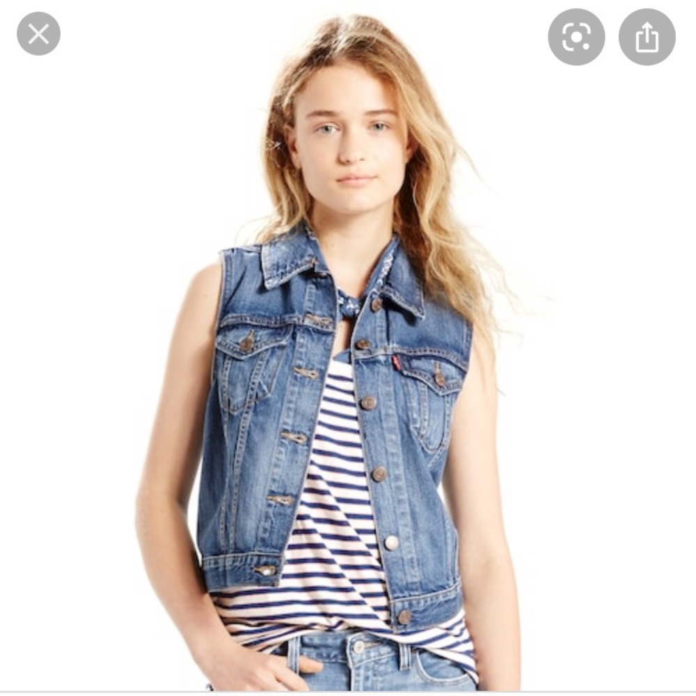 Levi’s vest